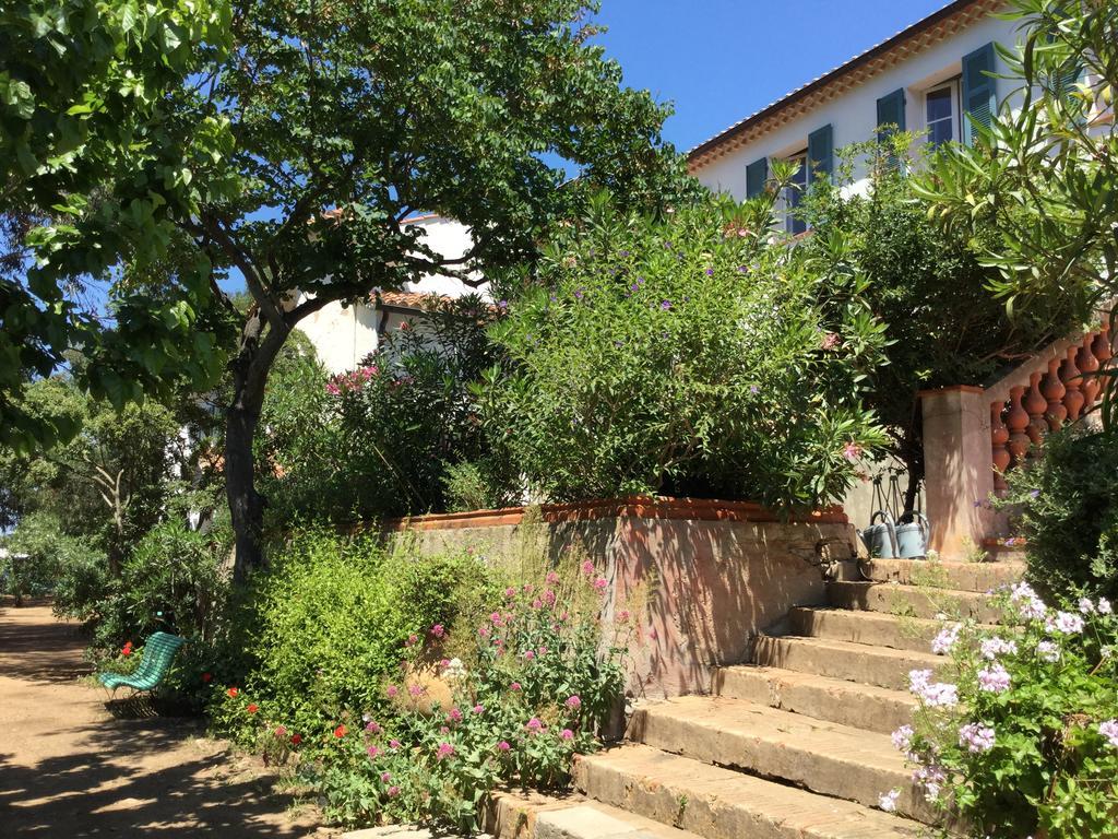 Hotel Le Manoir De Port-Cros Esterno foto