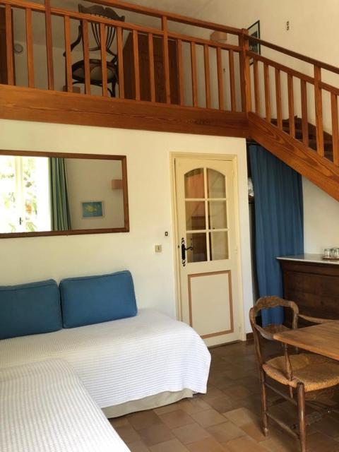 Hotel Le Manoir De Port-Cros Esterno foto